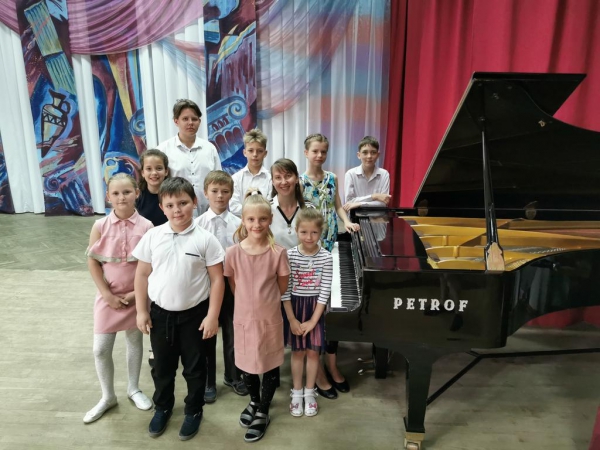 Концерт класса у учащихся фортепианного отдела
