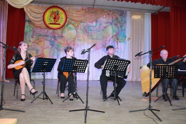В Мостовской ДШИ состоялся Гала-концерт внутришкольного конкурса «Шедевры классики»